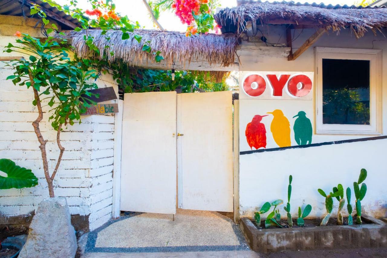 Отель Oyo 1373 Chili Gili Гили Траванган Экстерьер фото